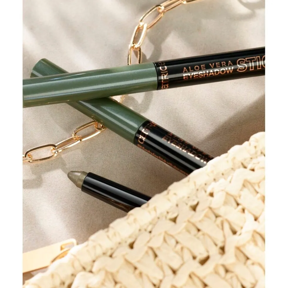 Catrice Aloë Vera 030 Olive Glam Oogschaduwstick