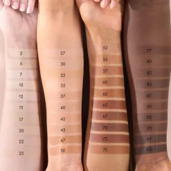 Catrice Invisible Cover 030N Foundation