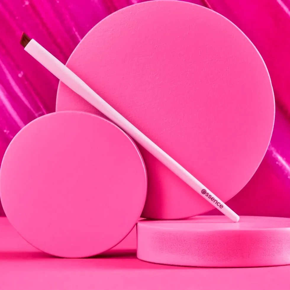 Essence 01 Just Wing It Eyeliner Brush