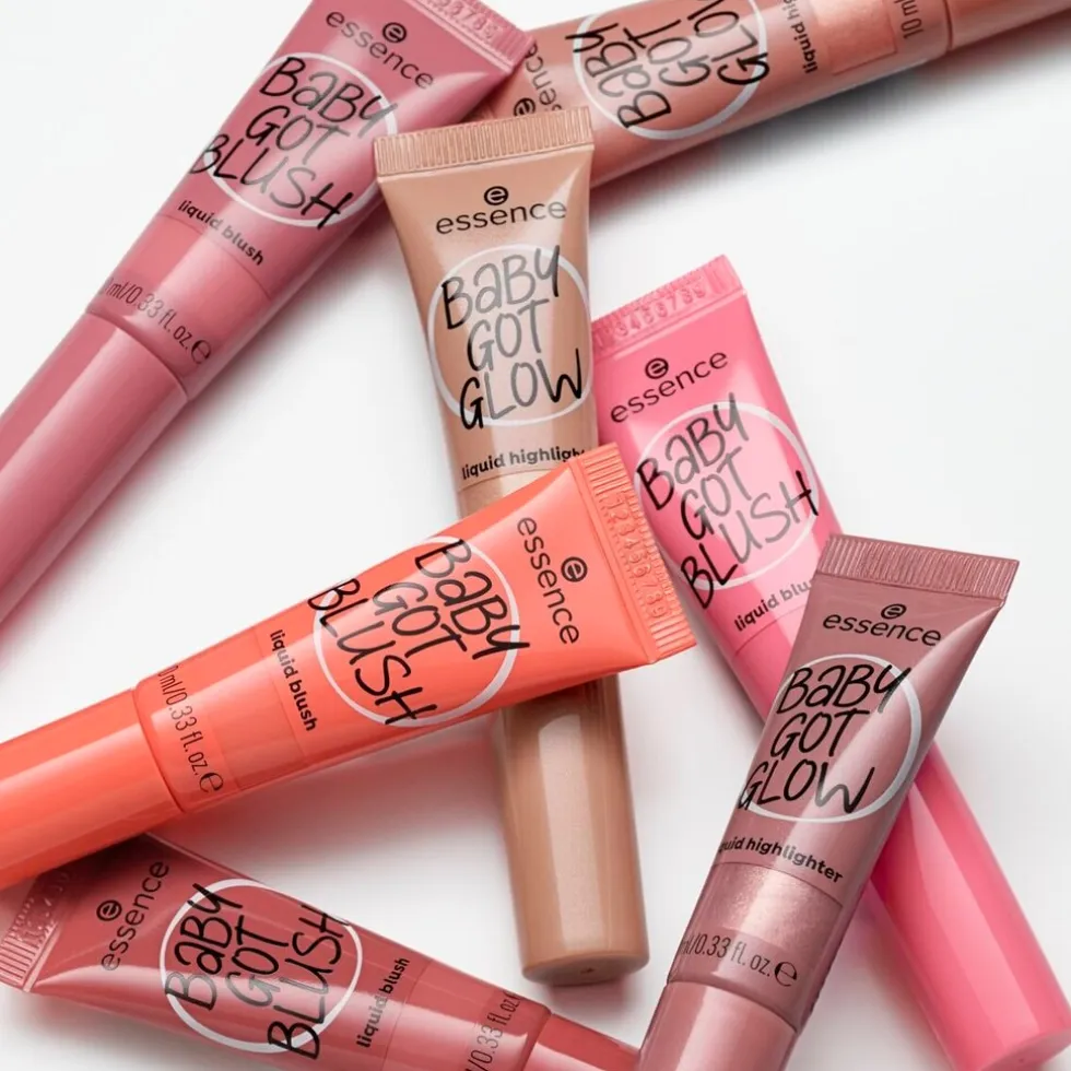 Essence Baby Got Glow 20 Rose and Shine Liquid Highlighter