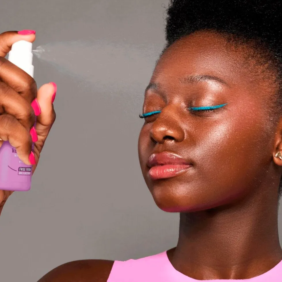 Essence Fix & Last 18H Keep It Perfect Make-Up Fixing Spray