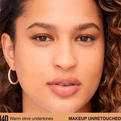 Maybelline New York Superstay 140 Lumi Matte Foundation