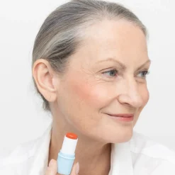 Rosalyne Pro-Age Peach Stick Blush Lipstick en Bronzer in één