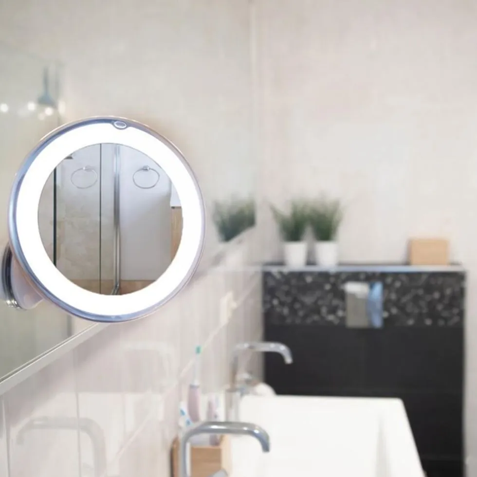 UNIQ Ronde Spiegel met Led Licht en Zuignap X10 Vergrotende Spiegel
